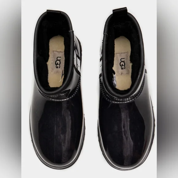 UGG Classic Glossy Clear Mini Black Rain Boots Women's Size 6 MSRP $160 - Picture 3 of 11